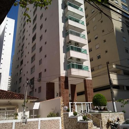 Apartamento Dulce Pitangueiras Guarujá com varanda Exterior foto