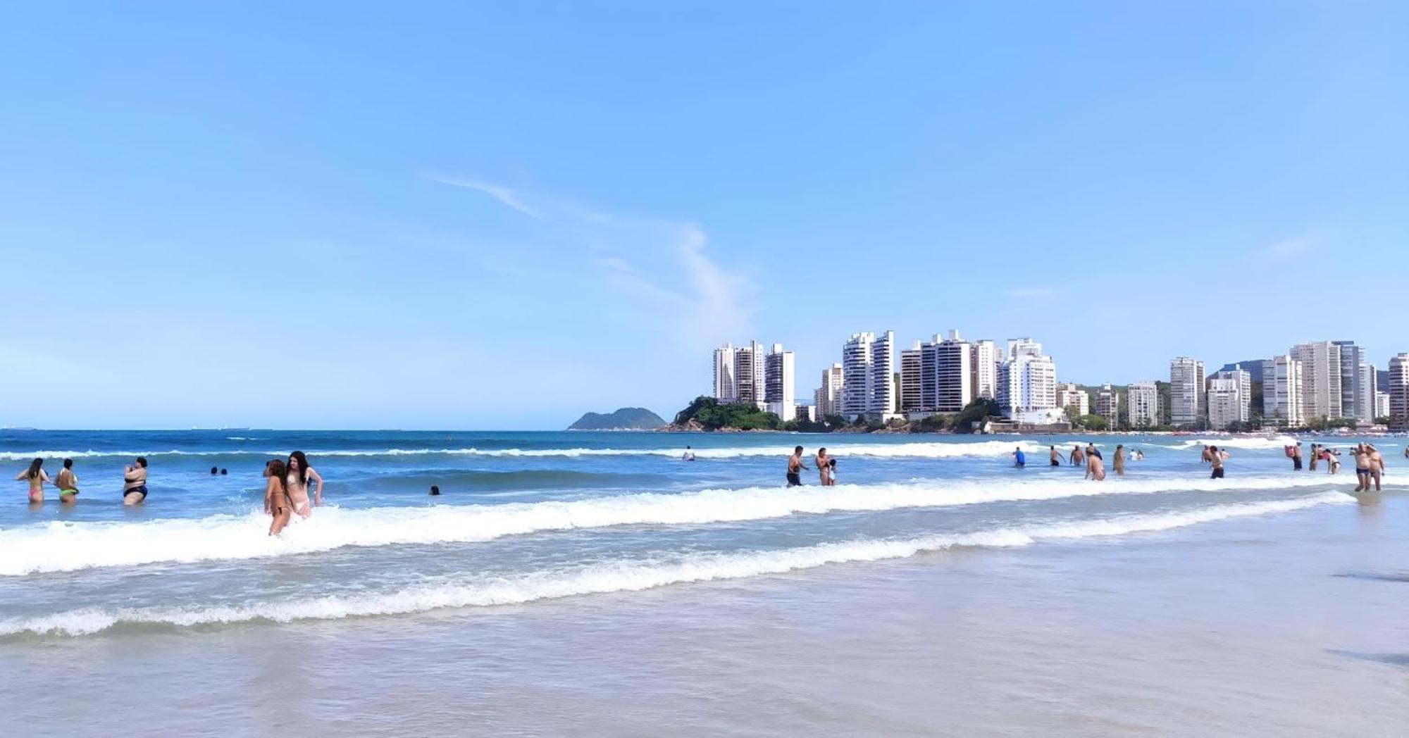 Apartamento Dulce Pitangueiras Guarujá com varanda Exterior foto